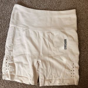 White energy seamless shorts